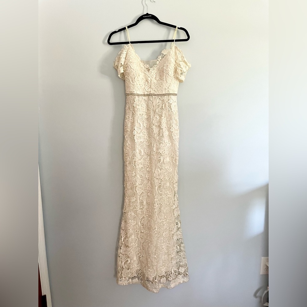 Formal Wedding Engagement Lace Ivory Dress